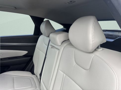 Used 2023 Hyundai Tucson SEL w/ Convenience Package image 12