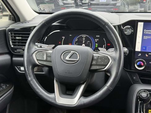 Used 2024 Lexus NX 450h+ AWD w/ Luxury Package image 9