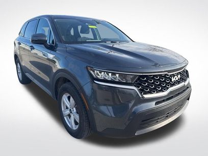 Used 2023 Kia Sorento LX