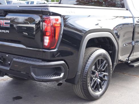 Used 2023 GMC Sierra 1500 Pro w/ Graphite Edition image 11