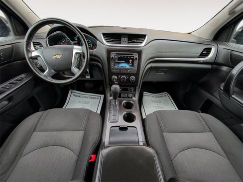 Used 2015 Chevrolet Traverse LT w/ Style and Technology Package image 10
