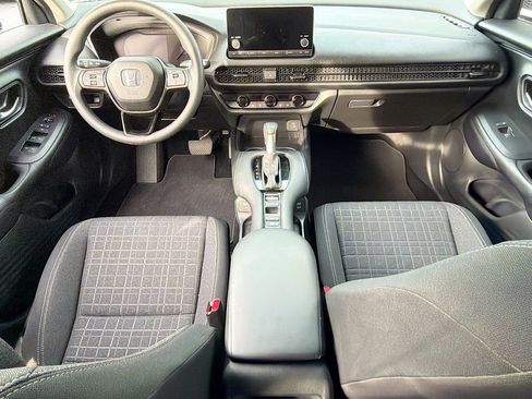 Used 2025 Honda HR-V LX image 10