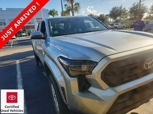 Used 2024 Toyota Tacoma SR5 image 1