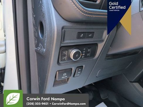 Used 2022 Ford Expedition Max Platinum AWD/4WD image 15