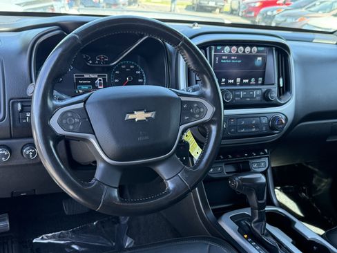 Used 2018 Chevrolet Colorado ZR2 image 25