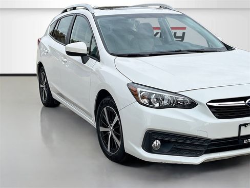 Used 2020 Subaru Impreza Premium image 1