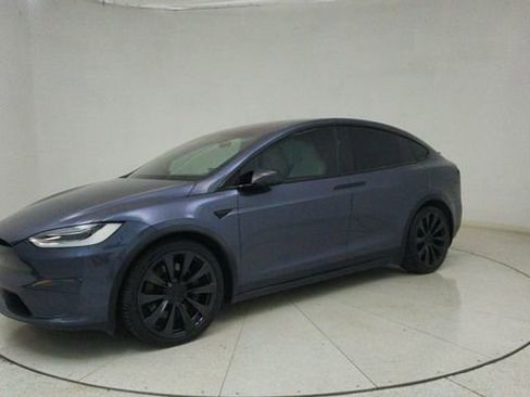 Used 2022 Tesla Model X image 65