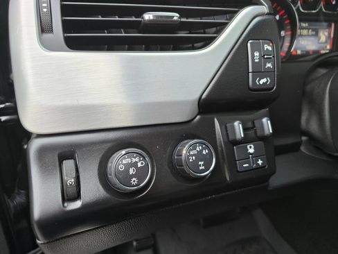 Used 2016 GMC Yukon XL SLT w/ HD Trailering Package AWD/4WD image 41