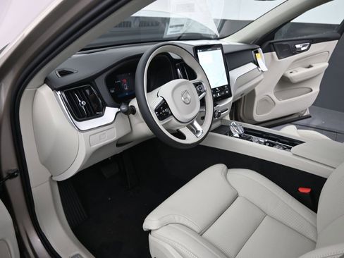 New 2026 Volvo XC60 B5 Ultra w/ Protection Package Premier image 14