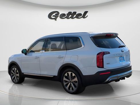 Used 2020 Kia Telluride EX w/ EX Premium Package image 6