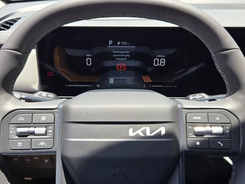 Used 2027 Kia Seltos S FWD image 12