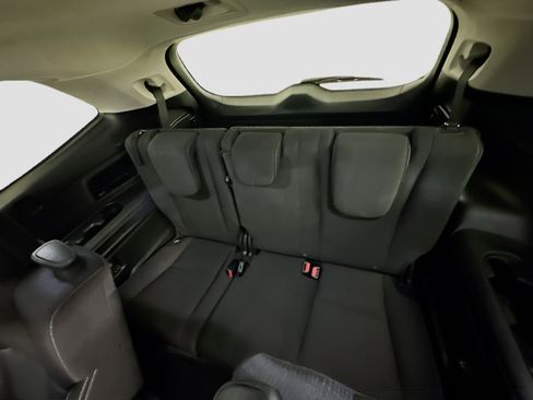 Used 2025 Subaru Ascent Premium image 29