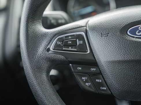 Used 2021 Ford EcoSport SE FWD image 30