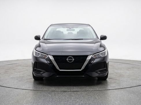 Used 2025 Nissan Sentra S FWD image 2