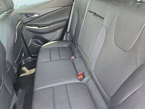 Used 2023 Buick Encore GX Essence w/ Experience Buick Package FWD image 34