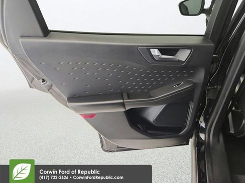 Used 2020 Ford Escape SEL AWD/4WD image 24