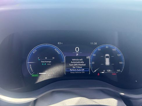 Used 2025 Toyota Sienna Limited FWD image 16