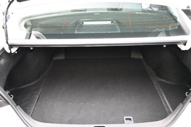 Used 2025 Toyota Camry SE FWD image 17