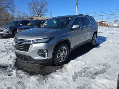 Used 2023 Chevrolet Traverse LT