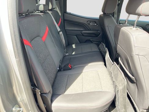 Used 2024 Chevrolet Colorado Z71 w/ Z71 Convenience Package 2 image 28