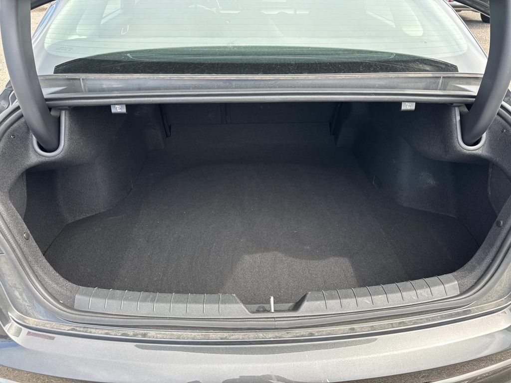Certified 2026 Kia K5 LXS FWD image 11