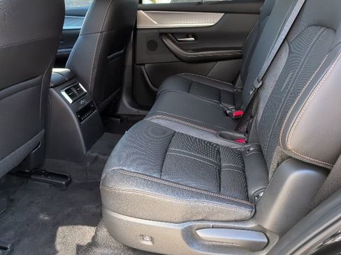 New 2026 MAZDA CX-90 Plug-In Hybrid w/ Preferred image 7