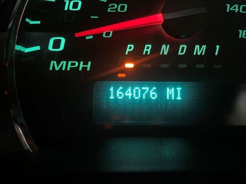 Used 2018 Chevrolet Express 3500 w/ Power Convenience Package image 17