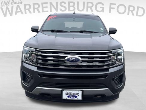 Used 2020 Ford Expedition XLT w/ Equipment Group 202A AWD/4WD image 2