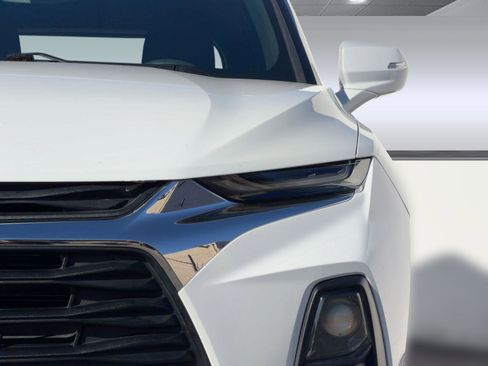 Used 2022 Chevrolet Blazer LT image 9