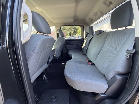 Used 2015 RAM 1500 Express AWD/4WD image 8