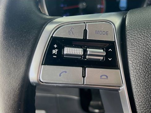 Used 2020 Kia Telluride SX w/ Towing Package FWD image 17