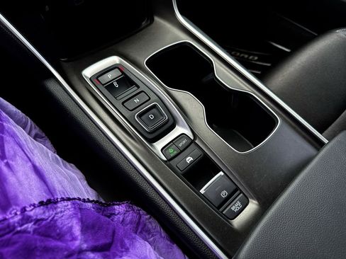 Used 2022 Honda Accord Sport image 19