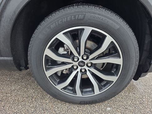 Used 2024 Ford Explorer ST-Line w/ Class IV Trailer Tow Package image 10