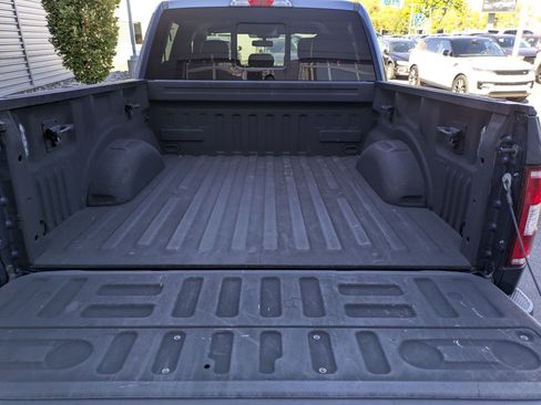 Used 2019 Ford F150 Lariat w/ Max Trailer Tow Package image 31