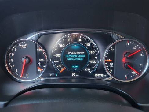 Used 2017 GMC Acadia Denali image 15