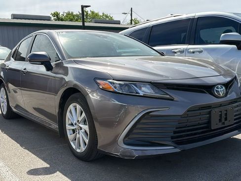 Used 2024 Toyota Camry LE w/ Convenience Package image 3