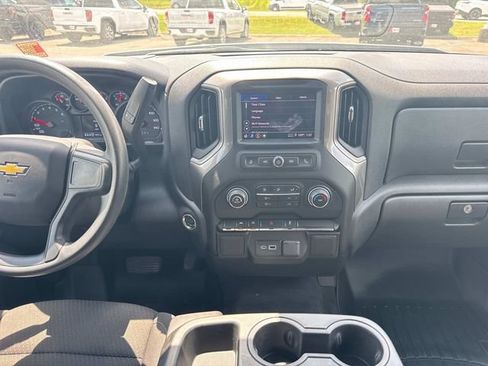 Used 2026 Chevrolet Silverado 1500 W/T w/ WT Value Package AWD/4WD image 18