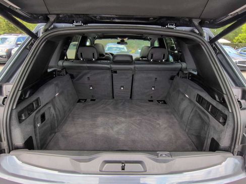 Used 2021 BMW X5 xDrive40i w/ M Sport Package AWD/4WD image 37