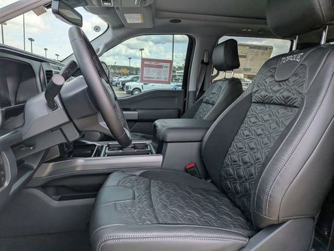 New 2026 Ford F250 Lariat w/ Black Appearance Package image 22