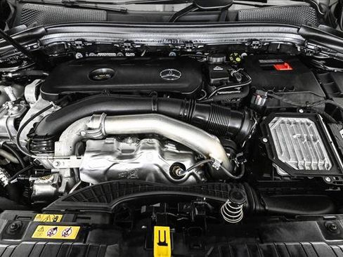 Certified 2025 Mercedes-Benz GLA 250 GLA 250 w/ Driver Assistance Package image 24