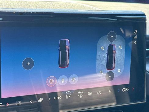 Used 2025 Lincoln Nautilus Reserve w/ Jet Appearance Package image 31