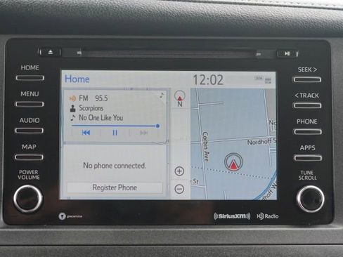 Used 2018 Toyota Sienna XLE w/ XLE Navigation Package FWD image 25