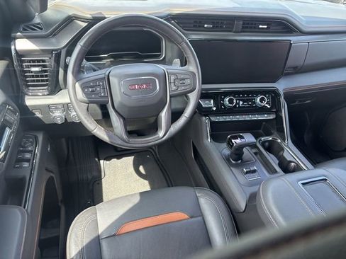 Used 2022 GMC Sierra 1500 AT4 w/ AT4 Premium Package AWD/4WD image 26