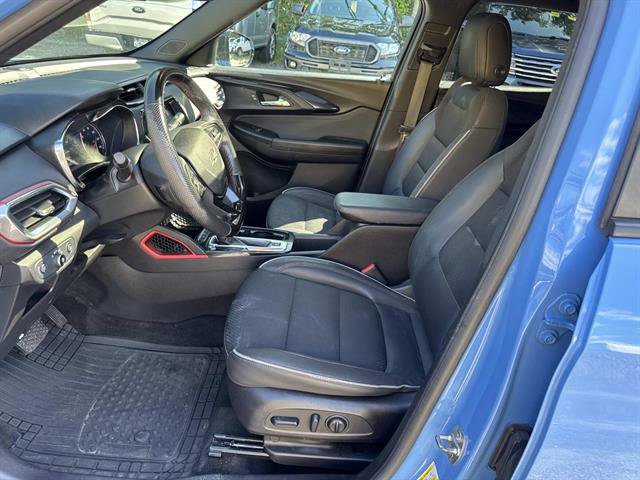 Used 2023 Chevrolet TrailBlazer RS w/ Sun and Liftgate Package AWD/4WD image 28