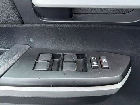 Certified 2016 Toyota Tundra SR5 w/ TRD Off Road Package image 21