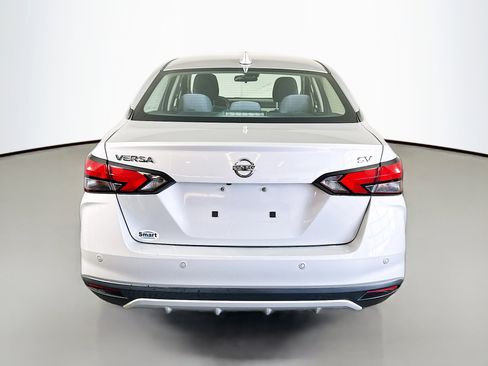 Used 2020 Nissan Versa SV image 6