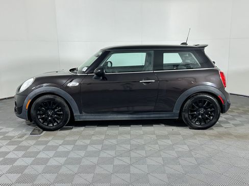 Used 2015 MINI Cooper S image 2