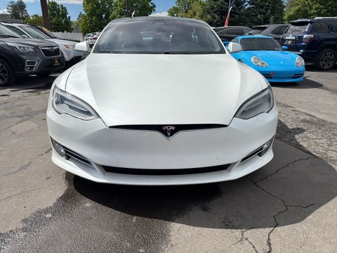 Used 2019 Tesla Model S Long Range AWD/4WD image 12