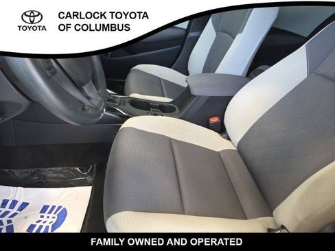 Used 2024 Toyota Corolla LE FWD image 12