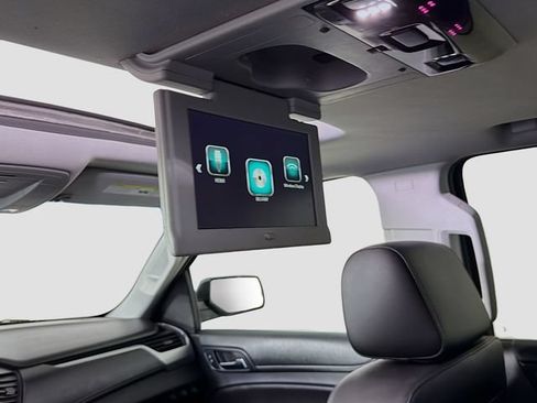 Used 2018 Chevrolet Tahoe Premier RWD image 27